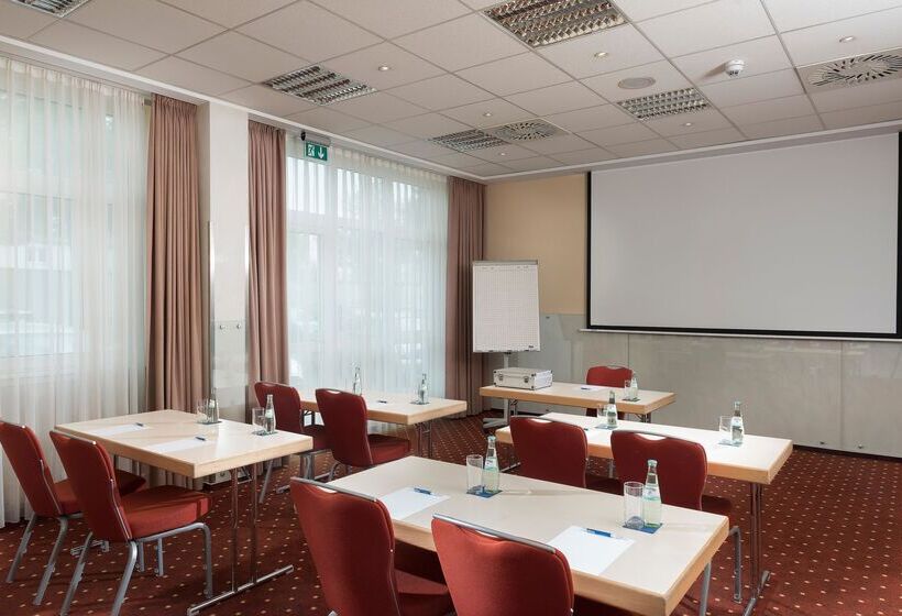 Fotos del hotel Ibis Styles Berlin Treptow:  16