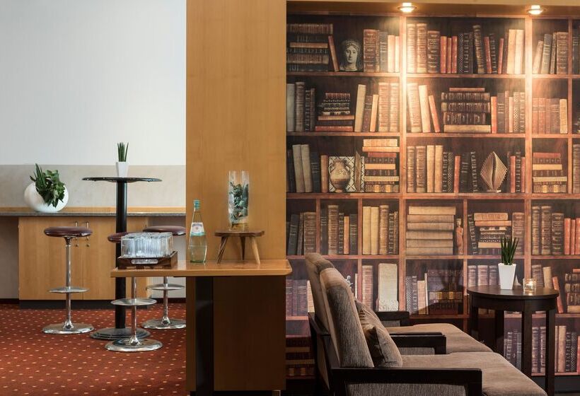 Fotos del hotel Ibis Styles Berlin Treptow:  6