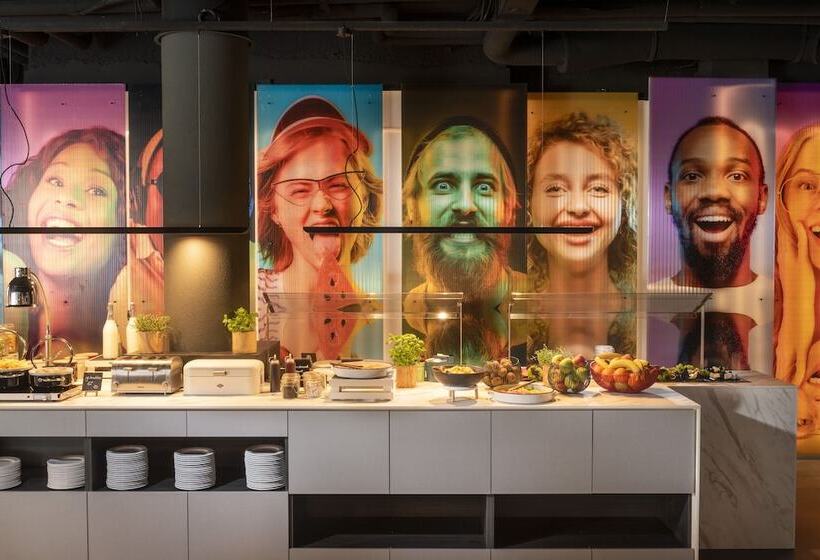 Fotos del hotel Ibis Styles Berlin Treptow:  32