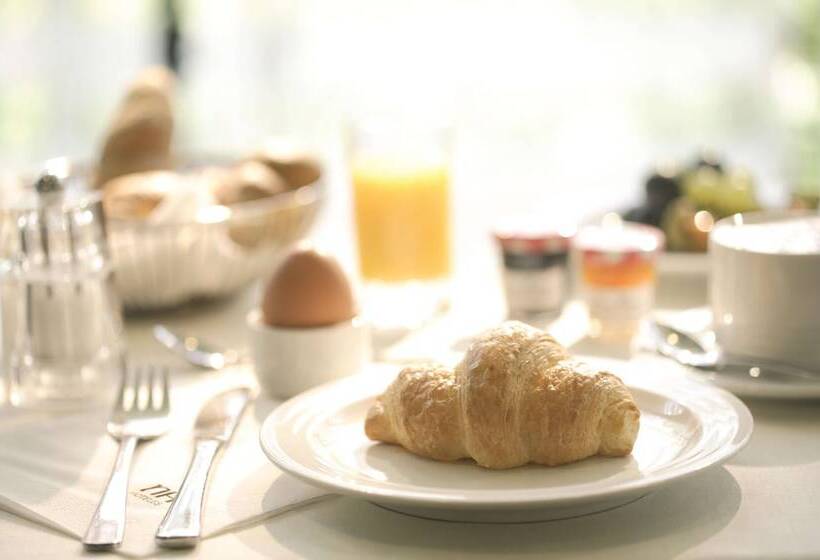 호텔 NH München Unterhaching