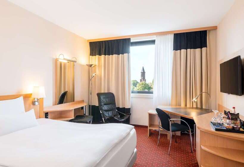 هتل NH Oberhausen