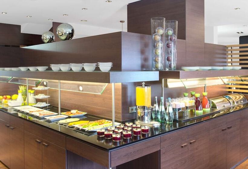 هتل Spark By Hilton Stuttgart Sindelfingen