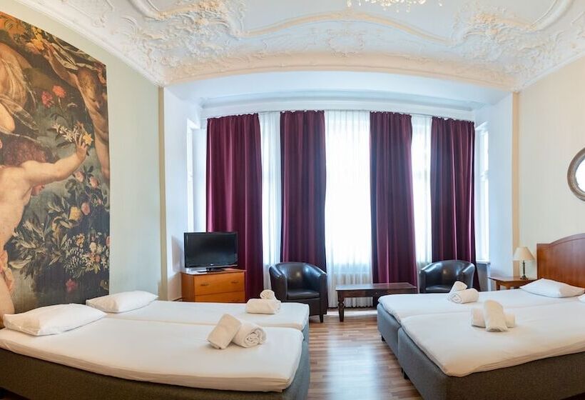 Fotos del hotel Safestay Berlin:  5