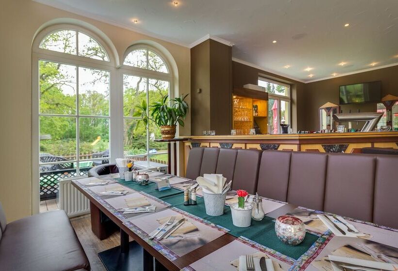 Seehotel Brandenburg An Der Havel