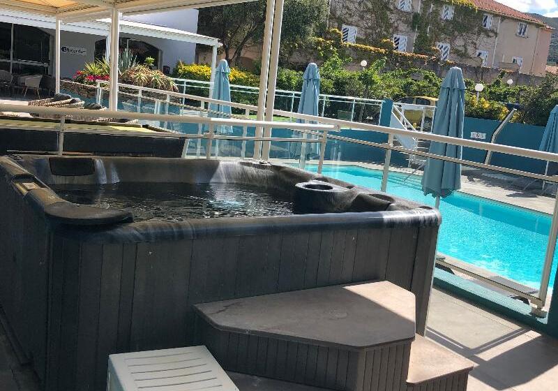 فندق U Ricordu & Spa