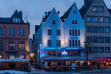 Hotel Und Restaurant Lowenbrau Koln