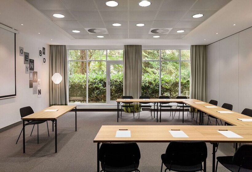 هتل Vienna House Easy By Wyndham Bad Oeynhausen