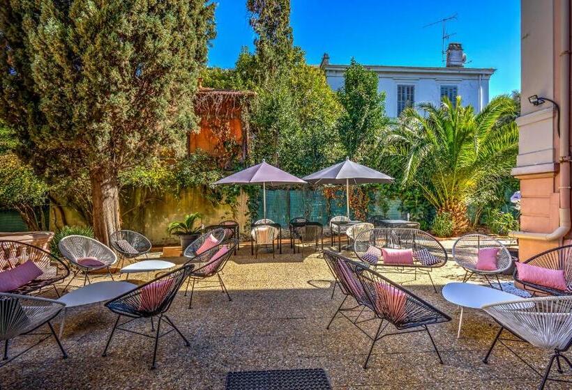 فندق Villa Claudia  Cannes