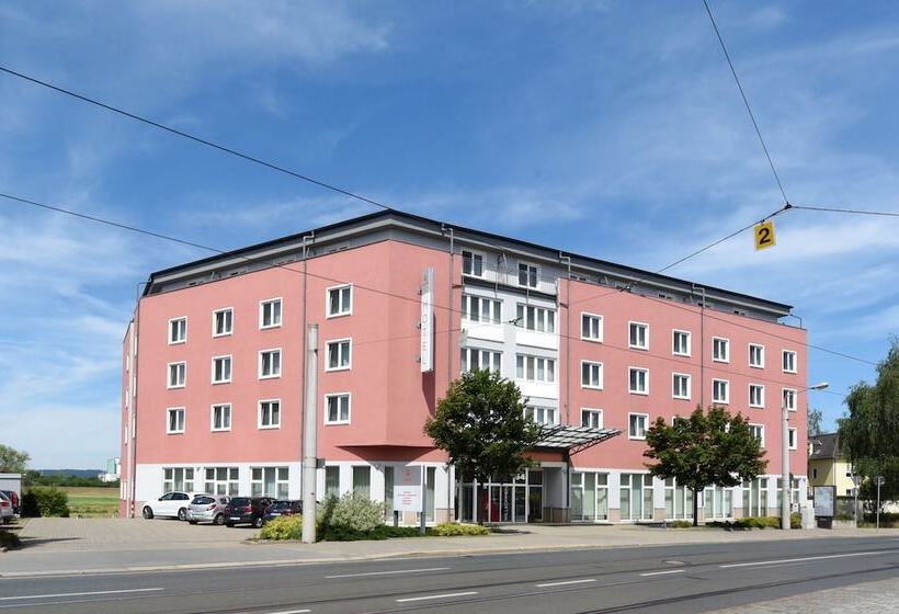 Hotel Amedia  Dresden Elbpromenade, Trademark Collection By Wyndham