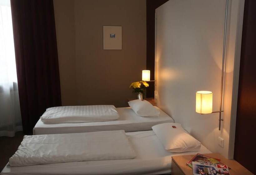 Fotos del hotel Columbus:  8