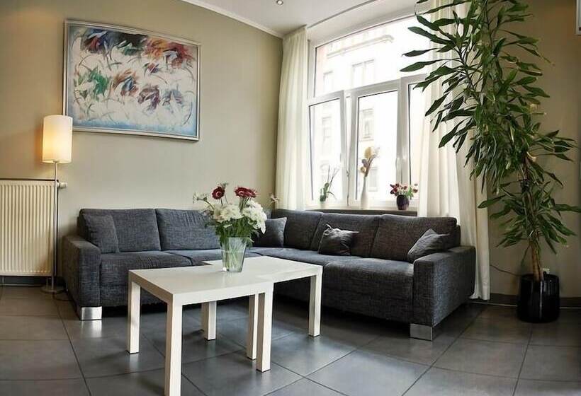 Fotos del hotel Columbus:  2