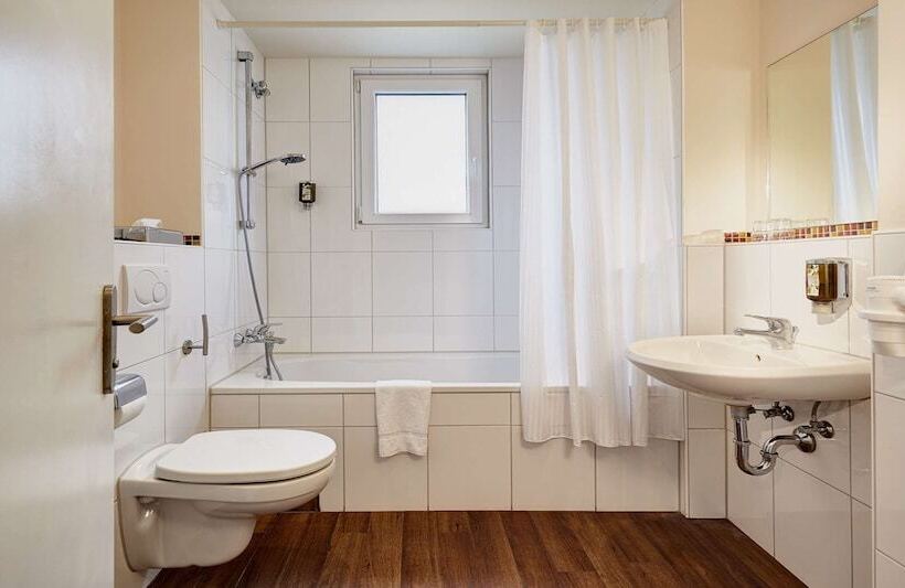 هتل Imperial Düsseldorf   Sure Collection By Best Western
