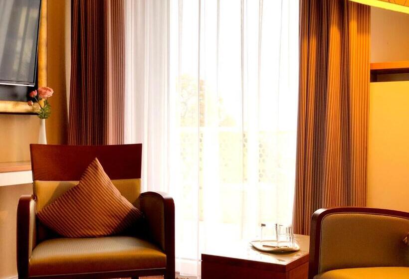 هتل Kleiner Riesen