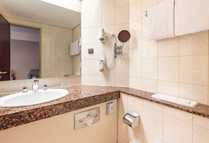 Fotos del hotel Novum  Madison Düsseldorf Hauptbahnhof:  8