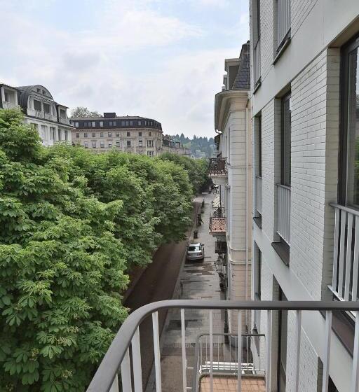 هتل Quellenhof