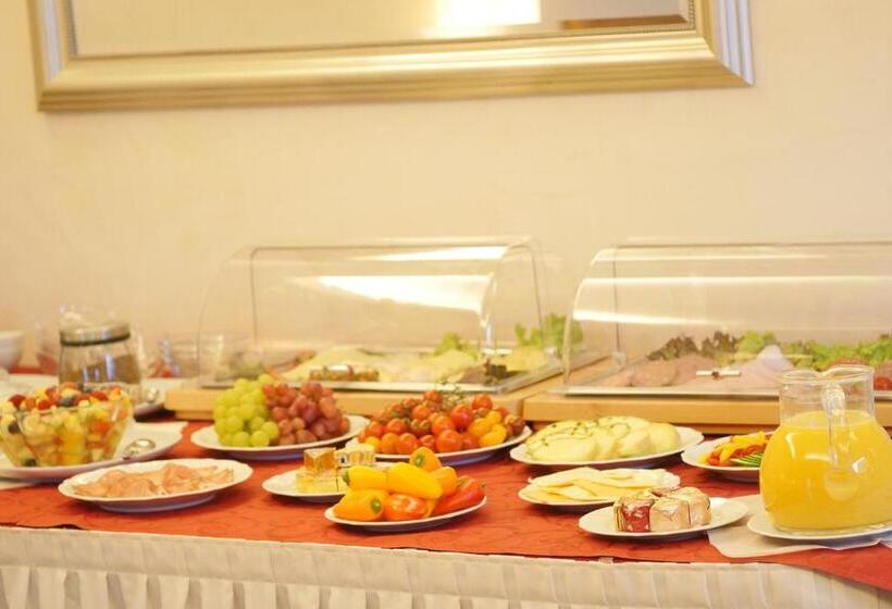 هتل Refrather Hof