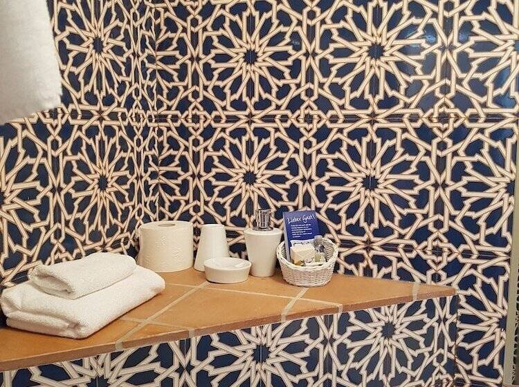 Fotos del hotel Robert Mayer:  12