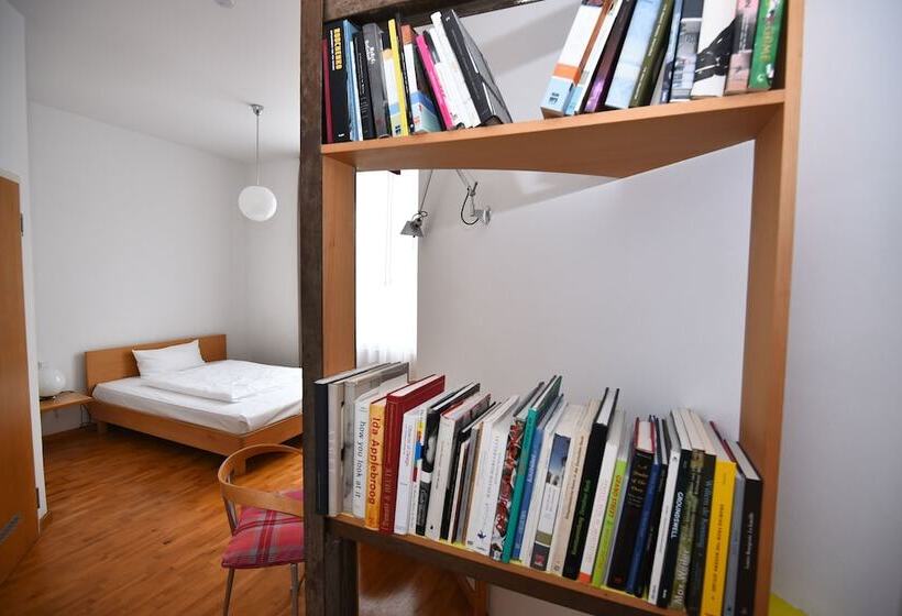 Fotos del hotel Robert Mayer:  21