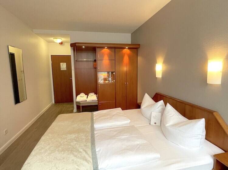 Fotos del hotel Senscity  Berlin Spandau:  9