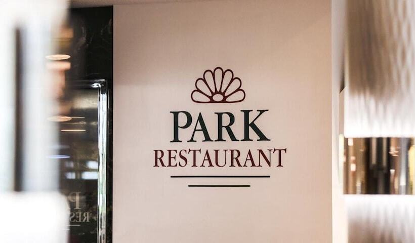 هتل Parklon