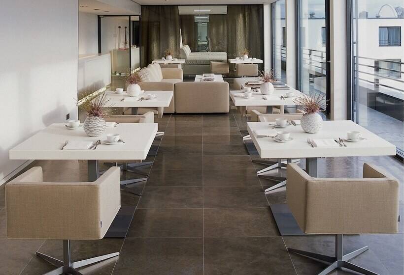 Fotos del hotel The Mandala Suites:  11