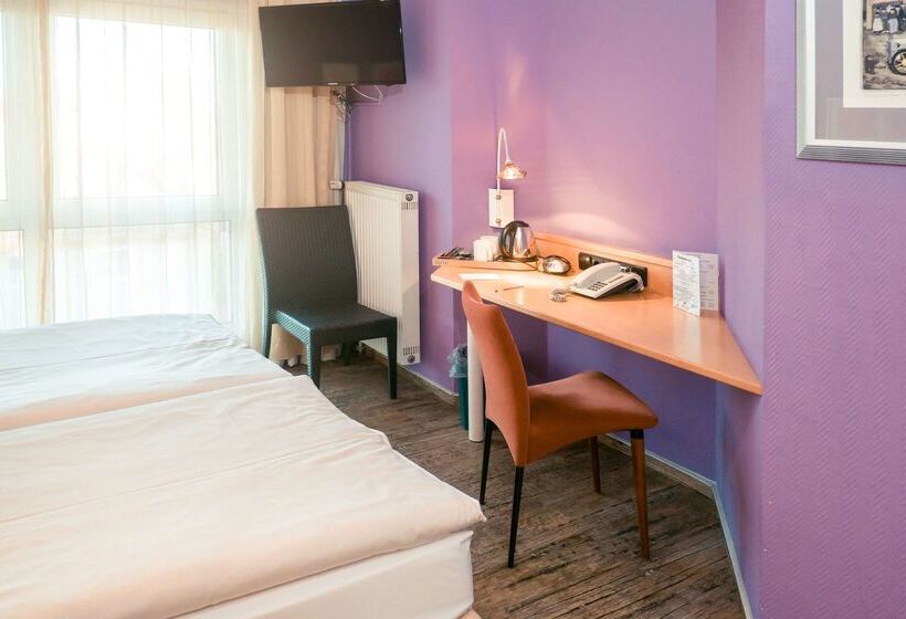 هتل Ambiente Langenhagen Hannover By Tulip Inn