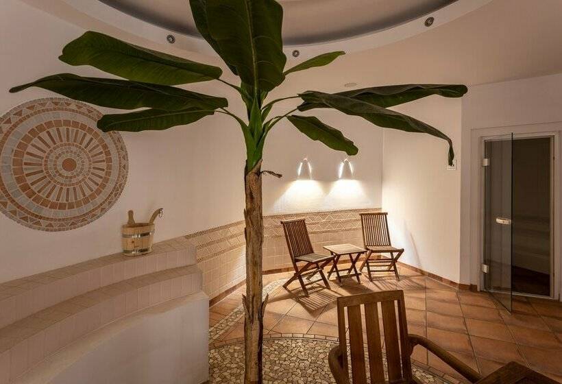 هتل Four Ratingen Dusseldorf Airport