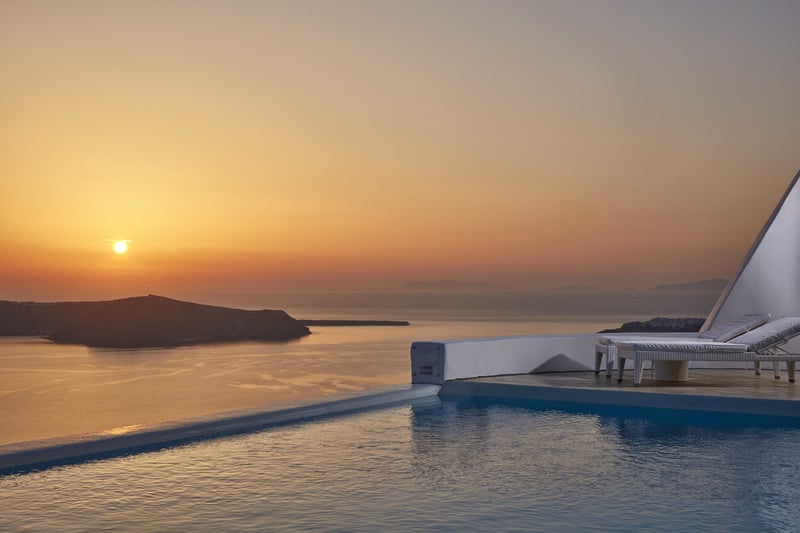 Astra Suites