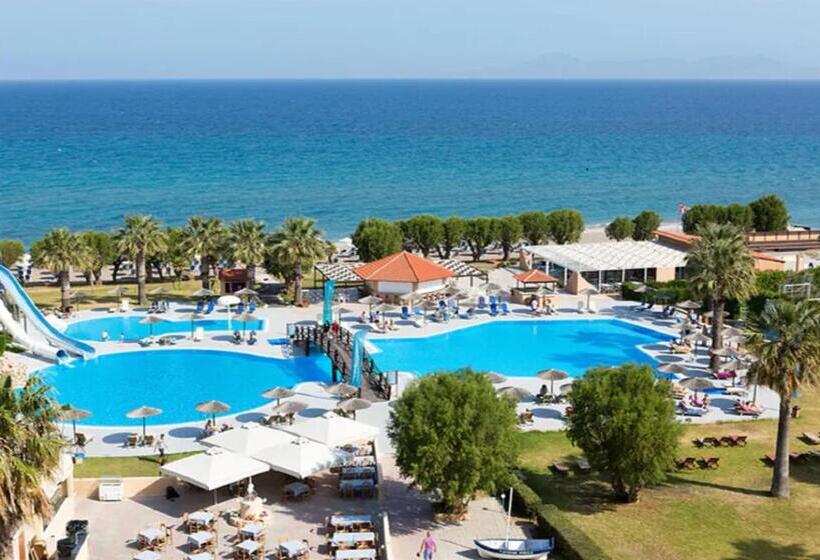 استراحتگاه Doreta Beach
