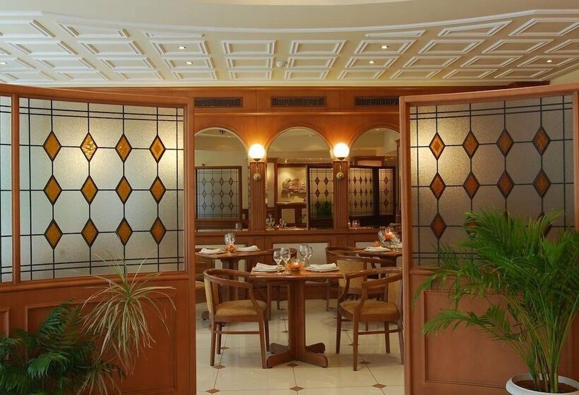 Fotos del hotel Athens Atrium Hotel & Jacuzzi Suites:  4