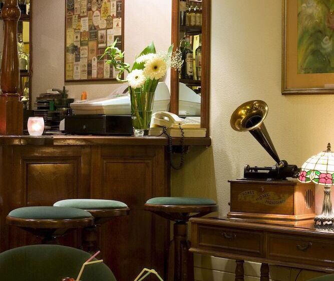 Fotos del hotel Bella Venezia:  15