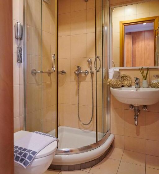Fotos del hotel Crystal City:  10
