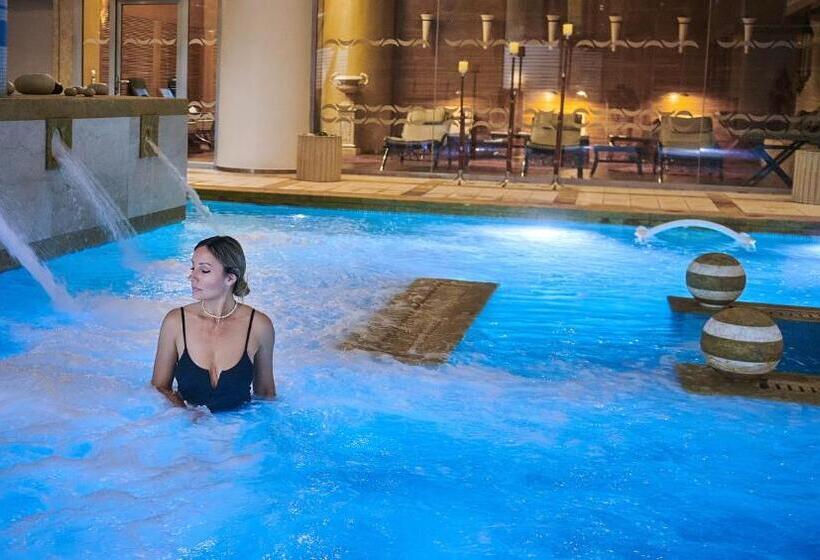 هتل Divani Apollon Palace & Thalasso