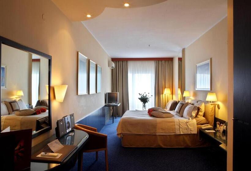 Egnatia City Hotel & Spa