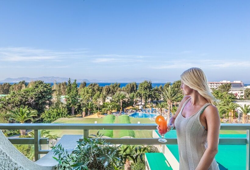 هتل Kipriotis Hippocrates