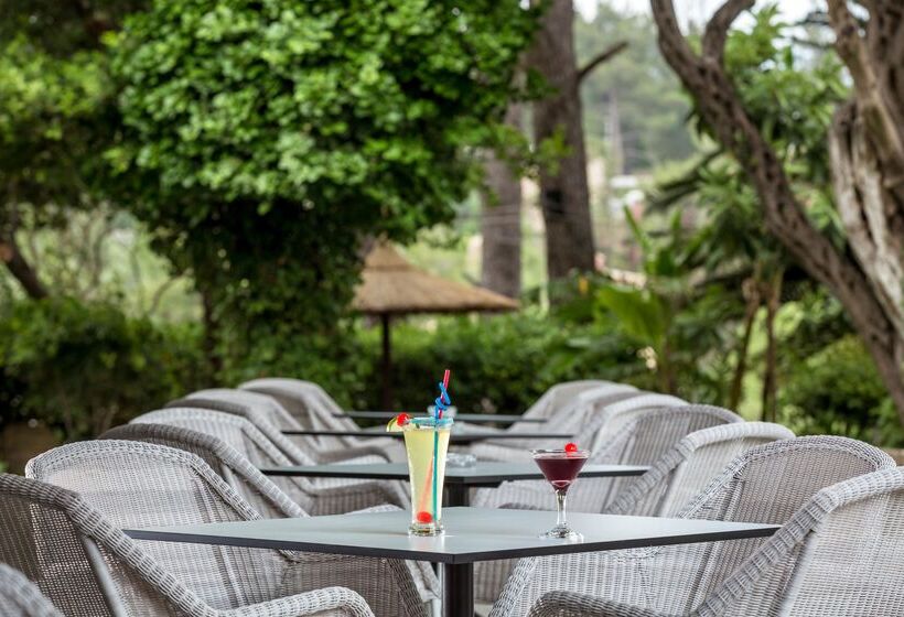 فندق Kontokali Bay Resort & Spa