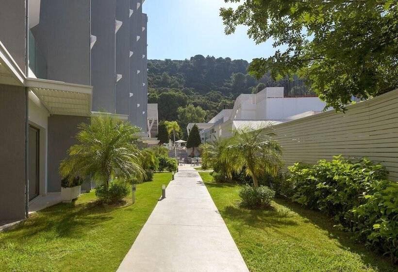 هتل Oceanis Park
