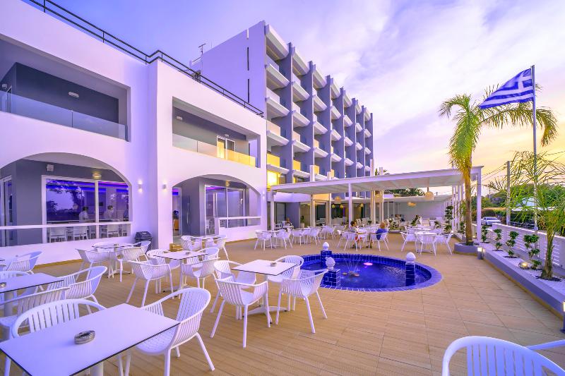 هتل Oceanis Park
