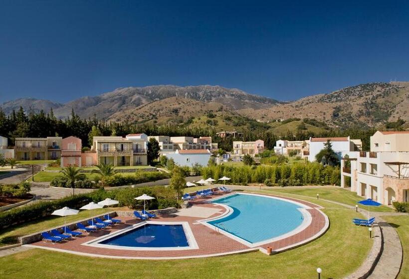 هتل Pilot Beach Resort