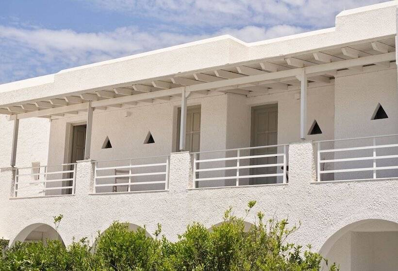 Polos Hotel Paros