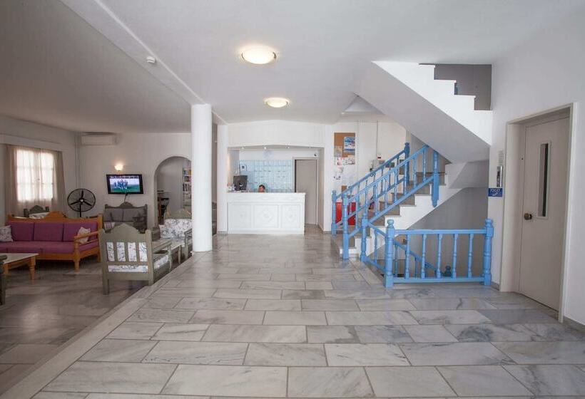 Polos Hotel Paros