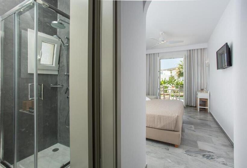 Polos Hotel Paros