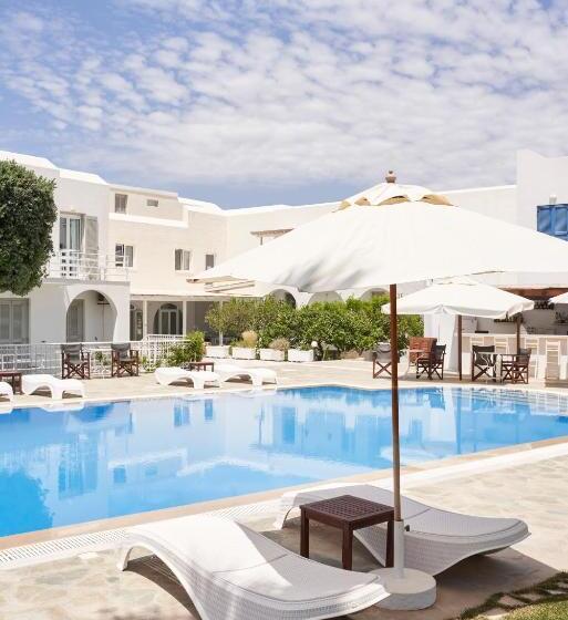 Polos Hotel Paros