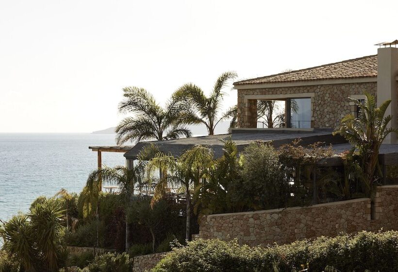 هتل F Zeen Kefalonia