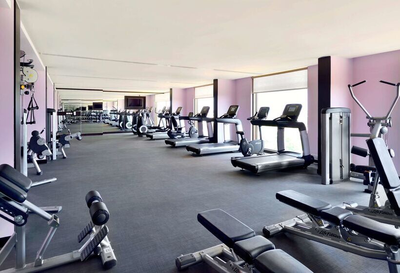 בית מלון כפרי Radisson Blu Coimbatore