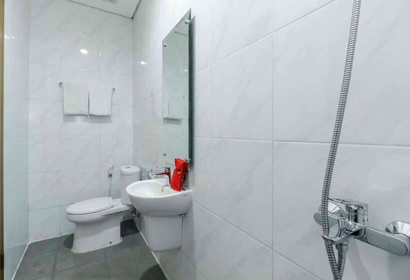 Fotos del hotel Reddoorz Plus Near Tebet:  8