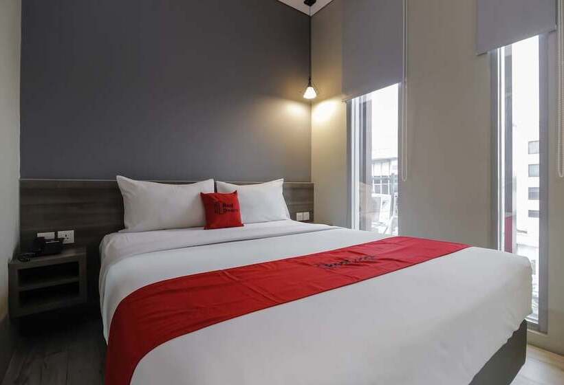 Fotos del hotel Reddoorz Plus Near Tebet:  10