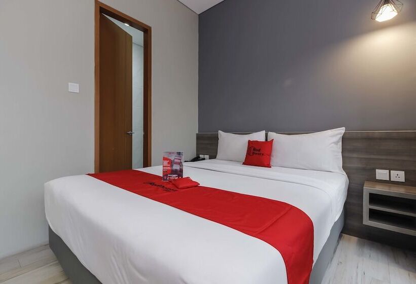 Fotos del hotel Reddoorz Plus Near Tebet:  12
