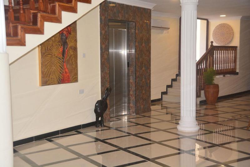 هتل Spice Palace