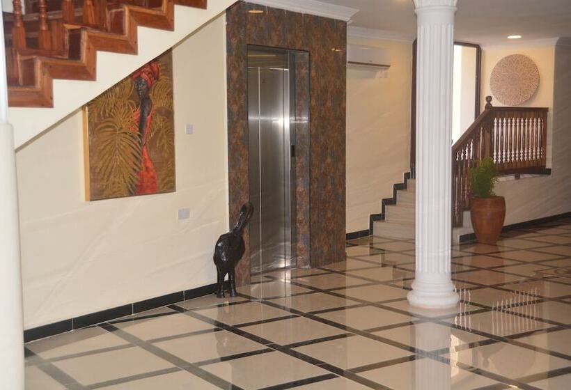 هتل Spice Palace
